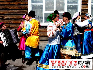 俄羅斯族的傳統(tǒng)節(jié)日,俄羅斯族的風(fēng)俗慣